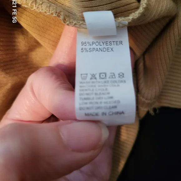 🩷 3/$15 Tan Long Sleeve Open Front Cardigan, Mediun, Like New, Never Worn - Picture 4 of 4